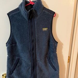 LLBean women’s beans Sherpa fleece long vest XL reg